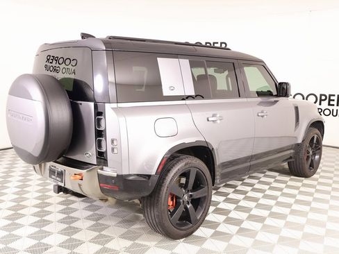 Used 2022 Land Rover Defender 110 X image 21
