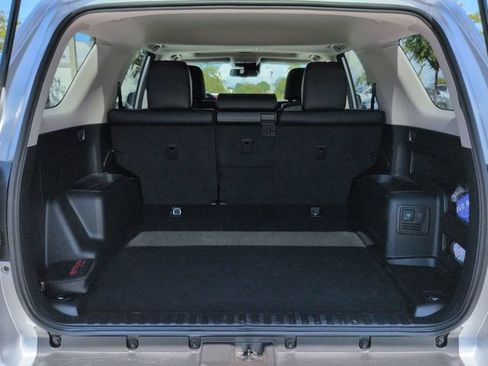 Certified 2023 Toyota 4Runner TRD Off-Road Premium w/ Moonroof Package AWD/4WD image 13