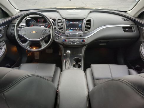 Used 2019 Chevrolet Impala LT image 27