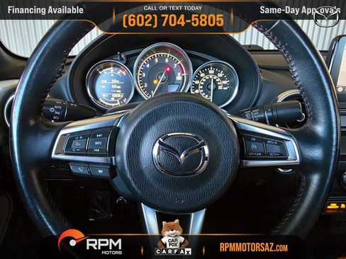 Used 2019 MAZDA MX-5 Miata Grand Touring RWD image 11