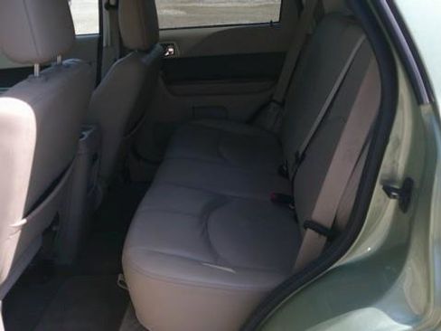 Used 2009 Mercury Mariner Premier FWD image 9