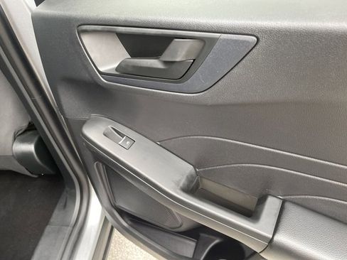 Used 2022 Ford Escape SE image 52