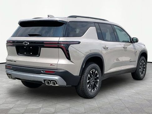 New 2026 Chevrolet Traverse Z71 w/ Driver Confidence Package AWD/4WD image 6