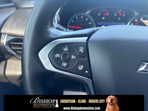 Used 2023 Chevrolet Traverse RS w/ LPO, Floor Liner Package AWD/4WD image 8