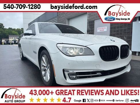 Used 2015 BMW 740i RWD image 1