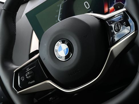 Certified 2025 BMW X3 xDrive30i w/ Premium Package image 24