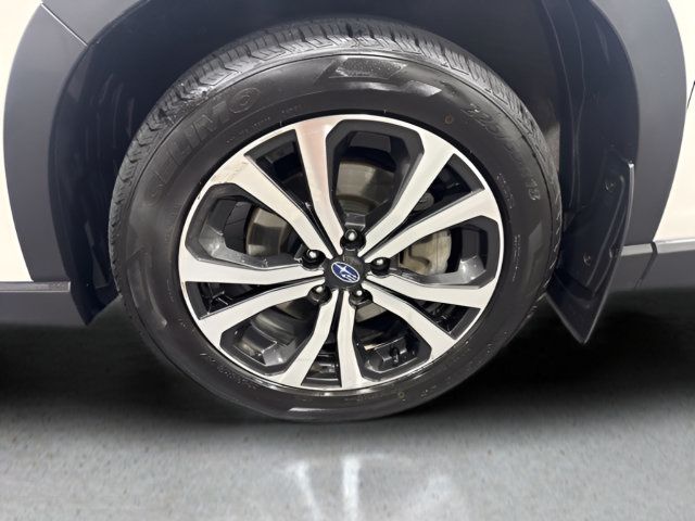 Used 2024 Subaru Forester Limited AWD/4WD image 38