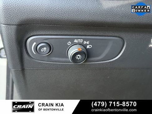 Used 2023 Buick Envision Essence image 10