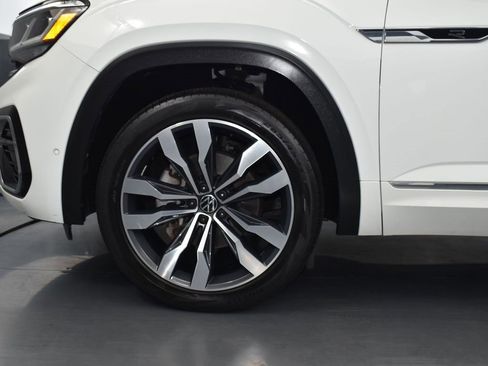 Used 2021 Volkswagen Atlas SEL Premium image 5