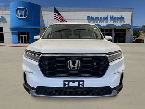 New 2025 Honda Pilot EX-L image 10