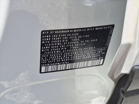 Used 2023 Volkswagen Tiguan SE FWD image 25