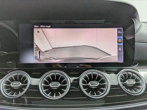 Used 2018 Mercedes-Benz E 400 4MATIC Coupe image 30