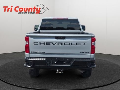 Used 2024 Chevrolet Silverado 2500 Custom w/ Custom Value Package AWD/4WD image 6