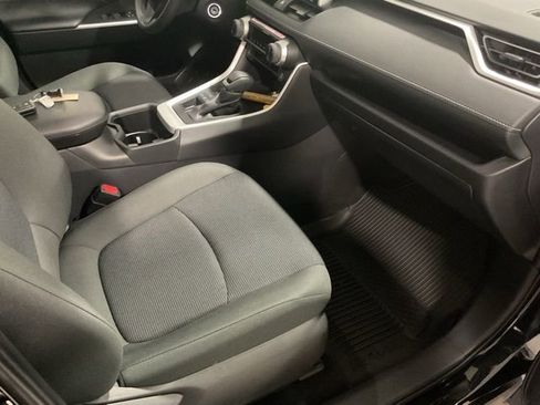 Used 2024 Toyota RAV4 LE image 19