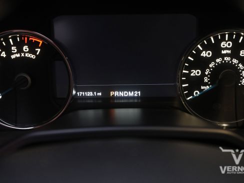 Used 2015 Ford F150 Lariat w/ Equipment Group 502A Luxury image 22