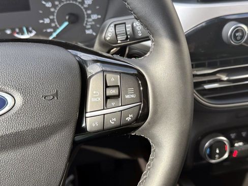 Used 2022 Ford Escape SEL image 22