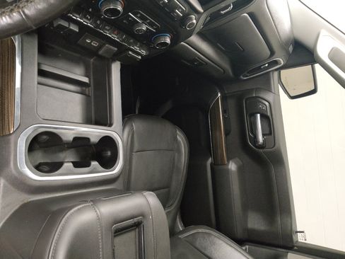 Used 2020 Chevrolet Silverado 1500 LT Trail Boss AWD/4WD image 26