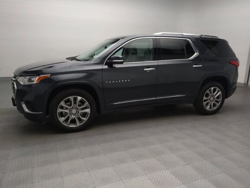 Used 2019 Chevrolet Traverse Premier w/ Driver Confidence II Package image 2