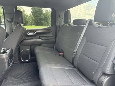Certified 2022 Chevrolet Silverado 1500 RST AWD/4WD image 15