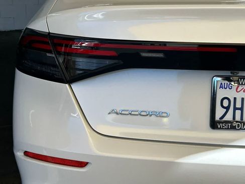 Used 2023 Honda Accord EX image 6