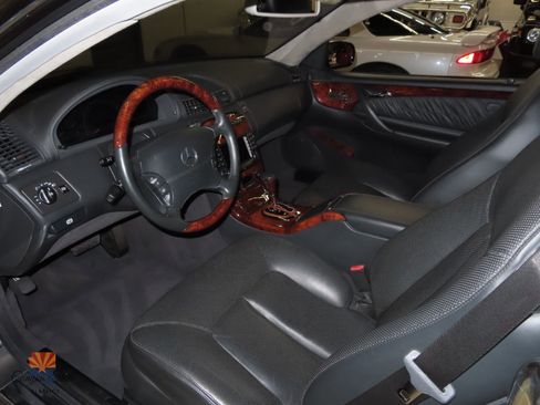 Used 2005 Mercedes-Benz CL 600 w/ AMG Sport Pkg image 2