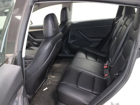 Used 2023 Tesla Model 3 Standard Range RWD image 18
