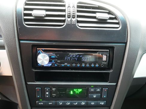 Used 2002 Ford Thunderbird RWD image 27