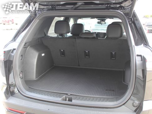 New 2026 Chevrolet Equinox RS w/ LPO, Floor Liner Package image 18
