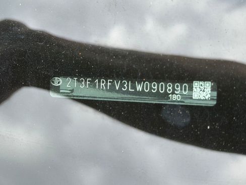 Used 2020 Toyota RAV4 LE w/ All Weather Liner Package AWD/4WD image 7
