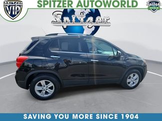 Used 2020 Chevrolet Trax LT w/ LT Convenience Package FWD video 1
