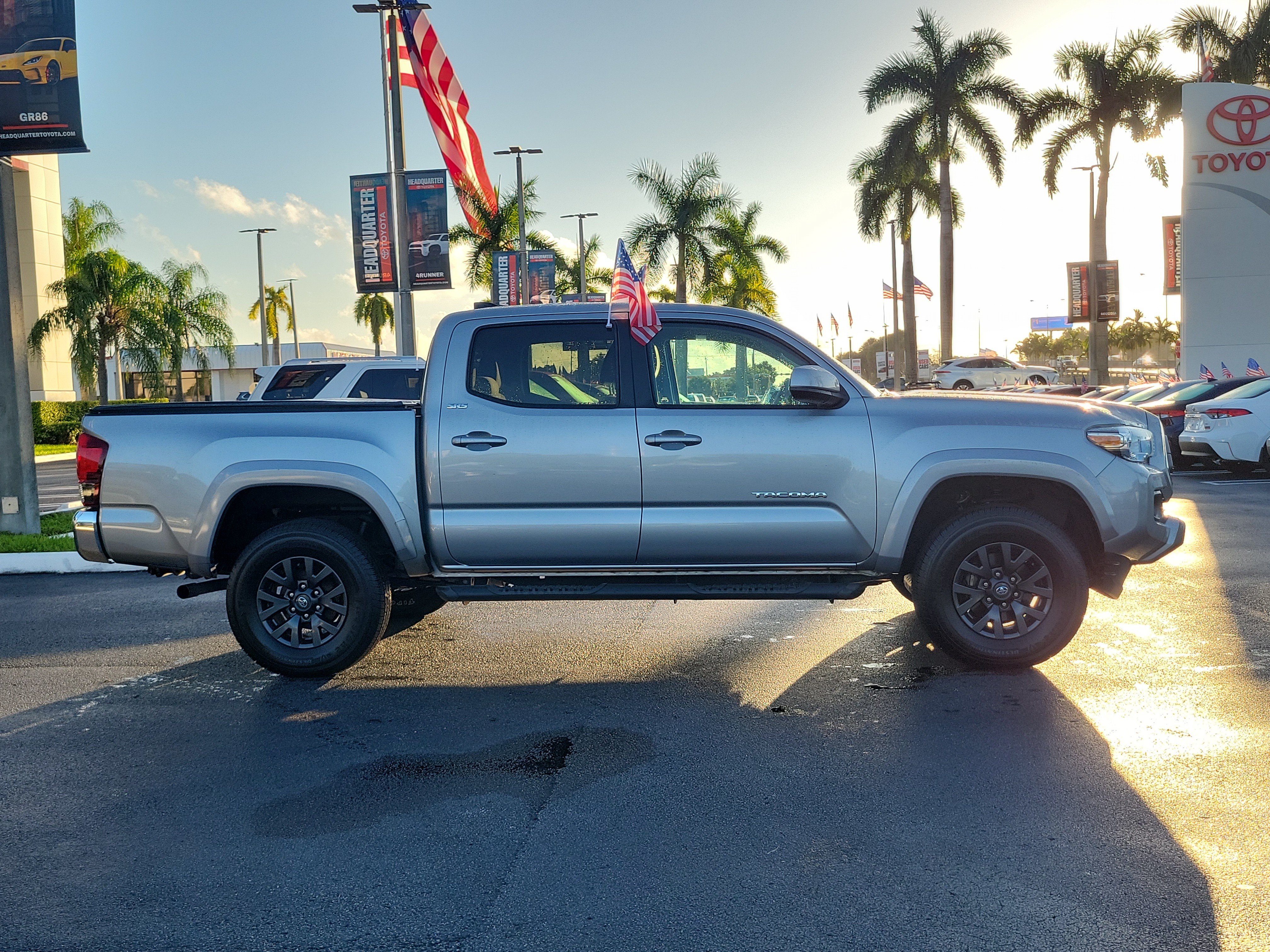 Used 2021 Toyota Tacoma SR5 RWD image 13