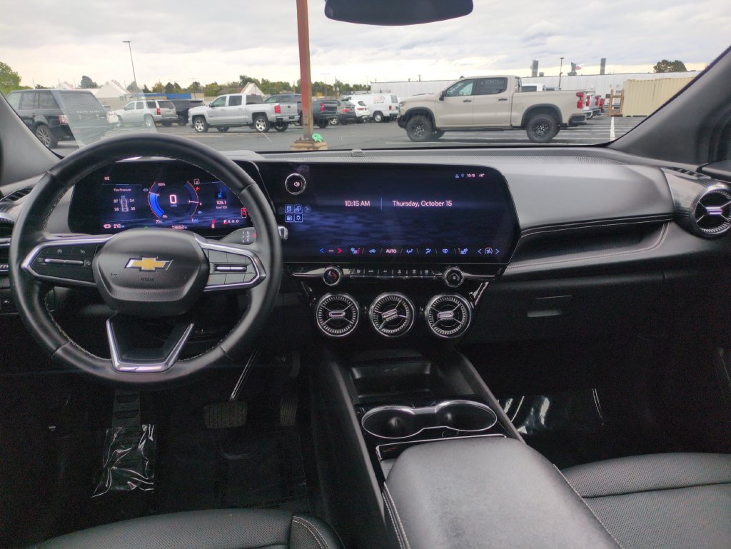 Used 2024 Chevrolet Blazer EV LT AWD/4WD image 12