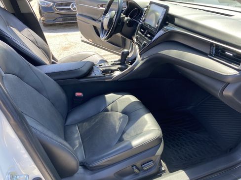 Used 2021 Toyota Camry XSE w/ Carpet Mat Package (TMS) FWD image 21