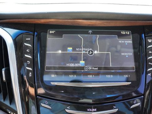 Used 2018 Cadillac Escalade ESV Premium Luxury AWD/4WD image 8