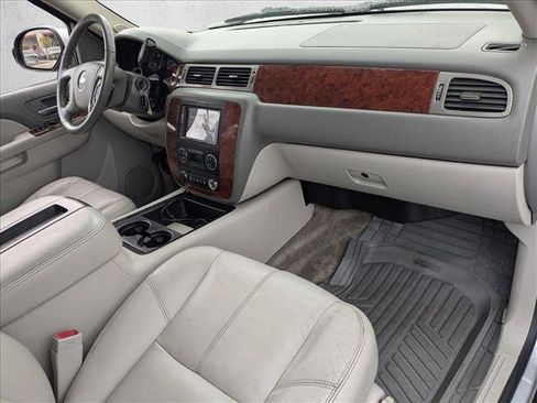 Used 2014 Chevrolet Tahoe LT image 22