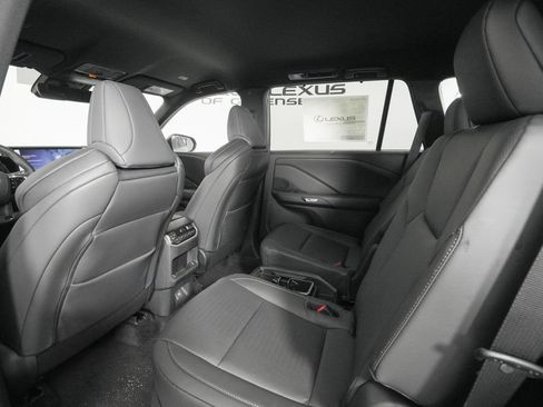 New 2026 Lexus TX 500h AWD image 11
