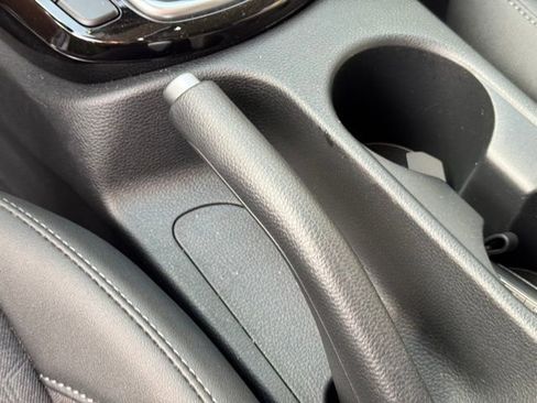 Certified 2024 Kia Seltos S image 23