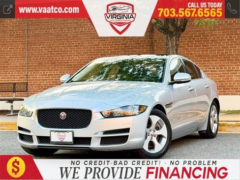 Used 2017 Jaguar XE Premium AWD/4WD image 1
