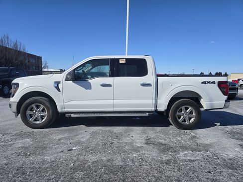 Used 2024 Ford F150 XLT w/ Mobile Office Package image 8