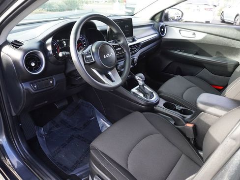 Used 2024 Kia Forte LXS image 16