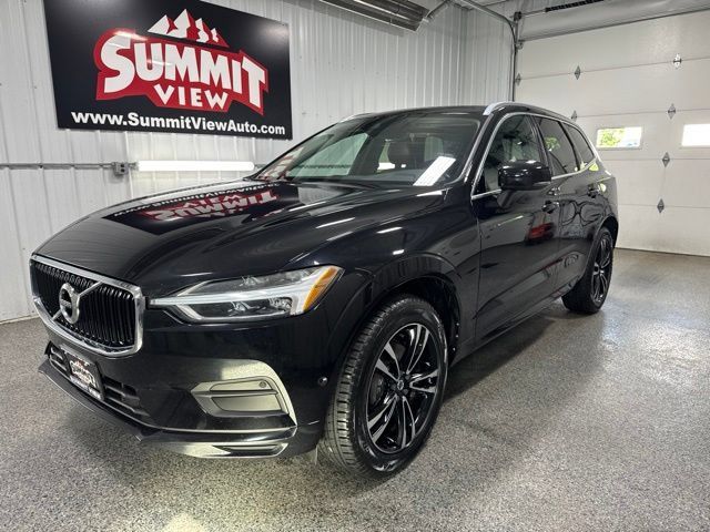 Used 2019 Volvo XC60 T5 Momentum w/ Multimedia Package AWD/4WD image 1