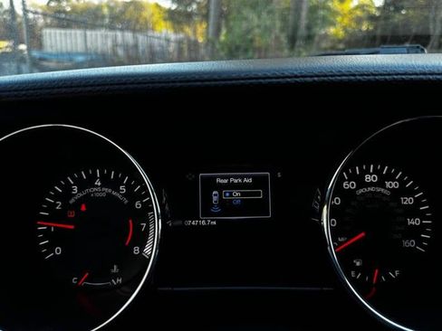 Used 2016 Ford Mustang Coupe RWD image 17