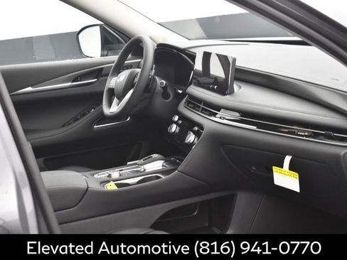 Certified 2026 INFINITI QX60 Luxe w/ Cargo Package AWD/4WD image 6