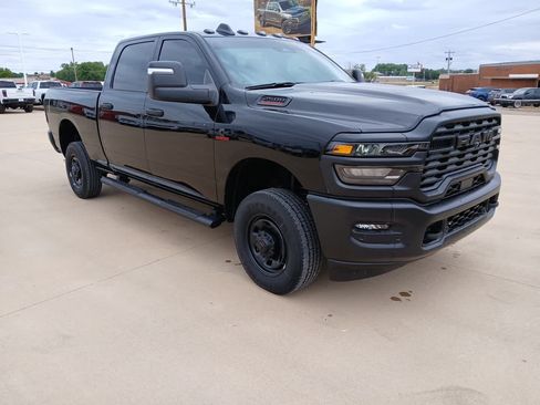 New 2026 RAM 2500 Tradesman AWD/4WD image 11