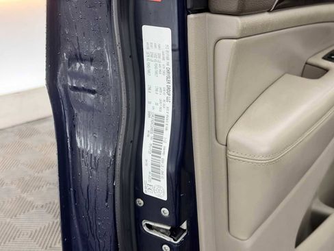 Used 2012 Jeep Grand Cherokee Laredo w/ All Weather Capability Group image 32