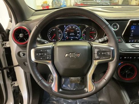 Used 2022 Chevrolet Blazer RS w/ Enhanced Convenience Package image 14