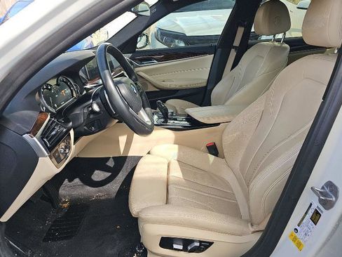 Used 2018 BMW 540i image 6