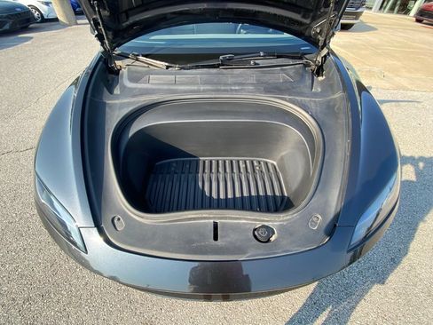 Used 2024 Tesla Model 3 Long Range RWD image 33