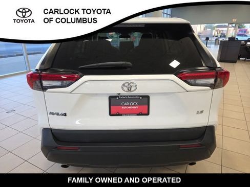 Used 2024 Toyota RAV4 LE FWD image 9
