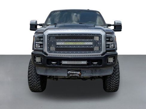 Used 2015 Ford F250 Platinum w/ FX4 Off-Road Package image 3